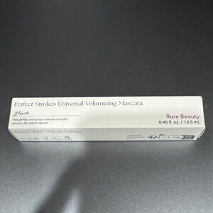 Rare Beauty Perfect Strokes Mascara - Black